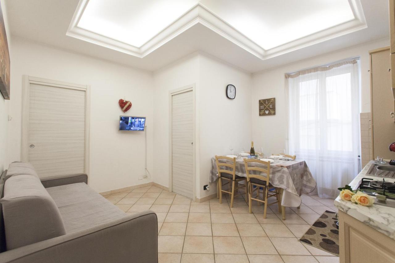 Anzio- Central Holiday House. Exterior photo